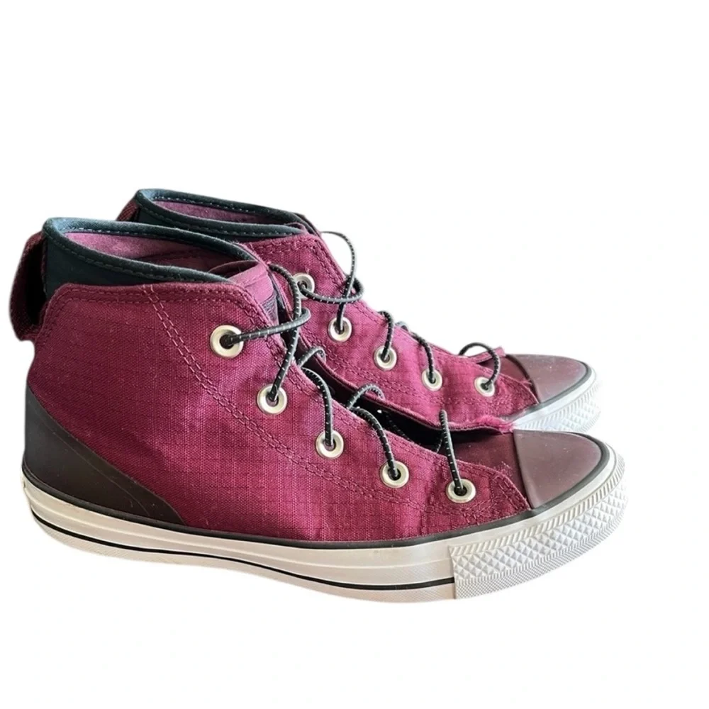 Converse Chuck Taylor Burgundy All Star Sneakers Unisex Women’s 7 Men‎ 5 Mid Top